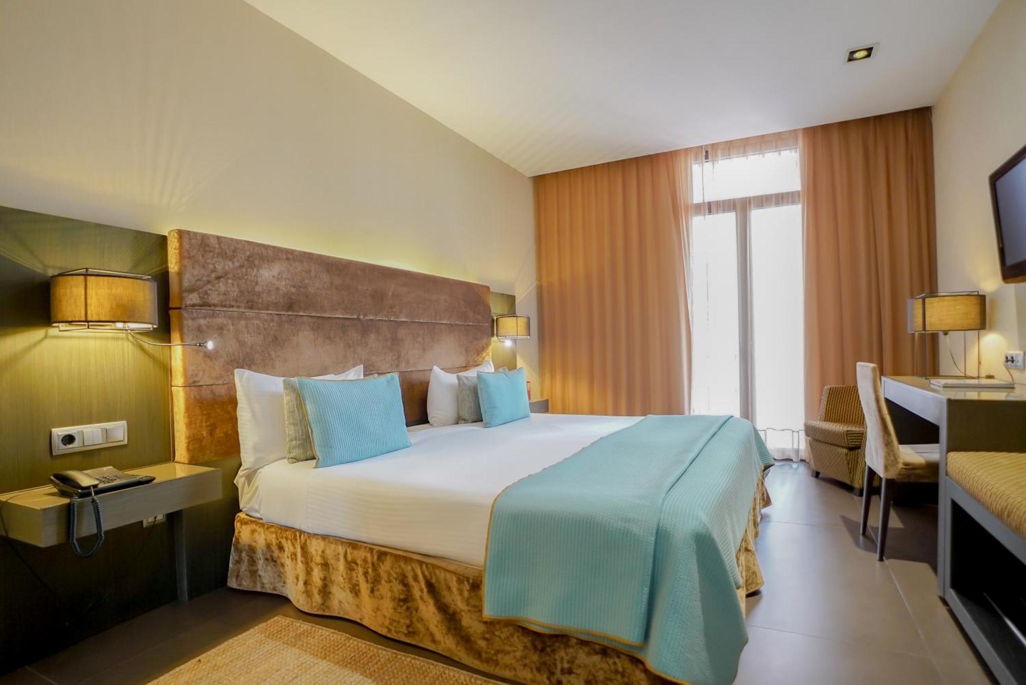 Hotel Constanza Barcelona Luaran gambar