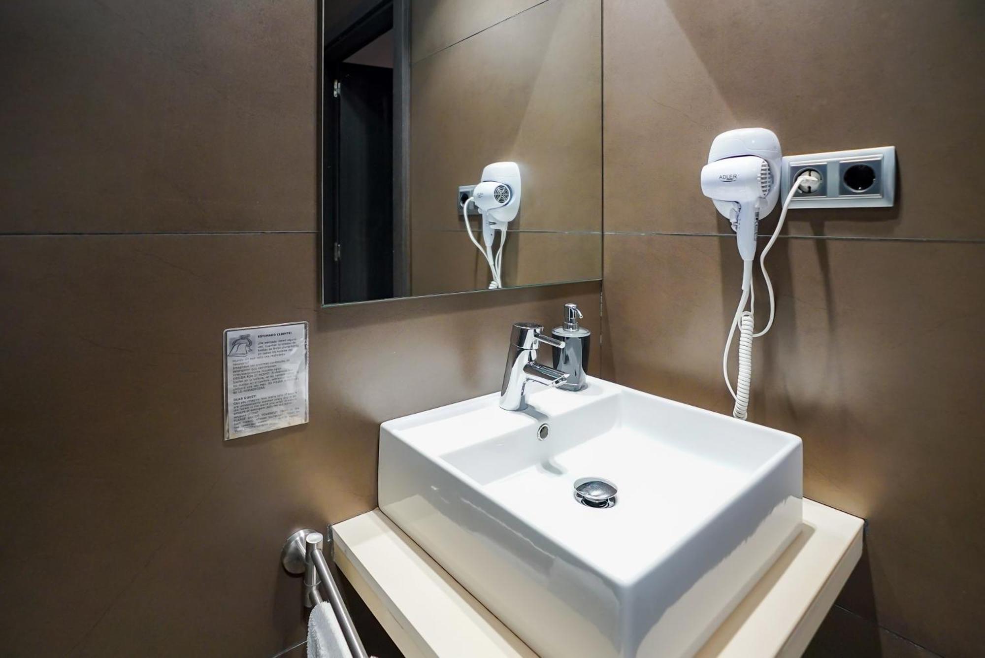 Hotel Constanza Barcelona Luaran gambar